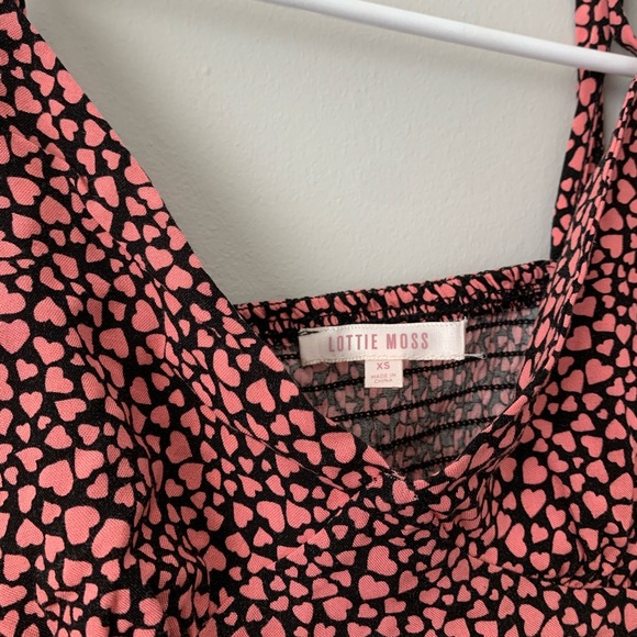 Self Tie Sleeve Crop Top - Picture 3 of 5